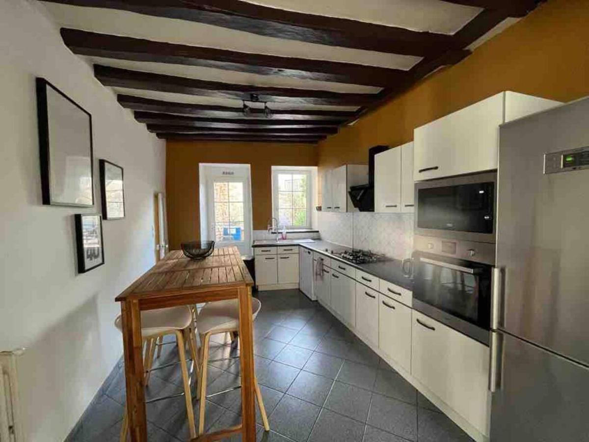 Logement Centre Ville 1 A 4 Chambres Alençon المظهر الخارجي الصورة