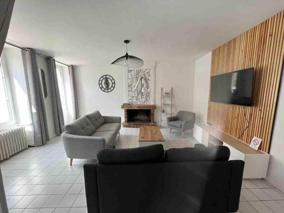 Logement Centre Ville 1 A 4 Chambres Alençon المظهر الخارجي الصورة