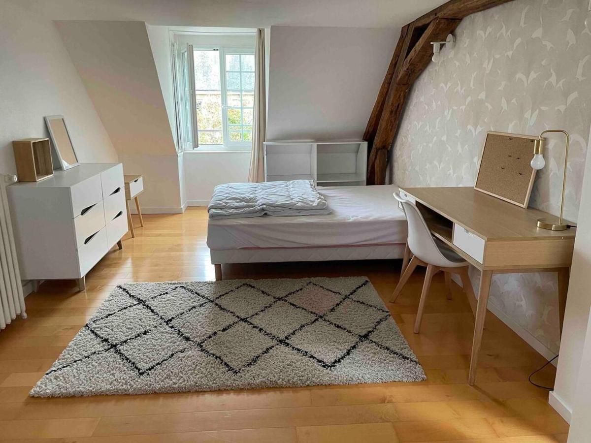 Logement Centre Ville 1 A 4 Chambres Alençon المظهر الخارجي الصورة