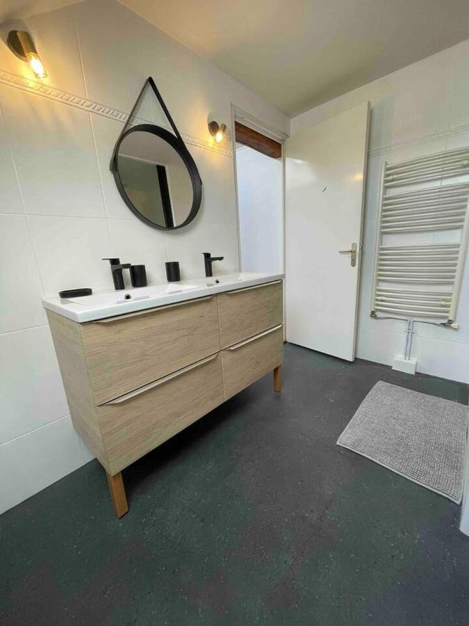 Logement Centre Ville 1 A 4 Chambres Alençon المظهر الخارجي الصورة