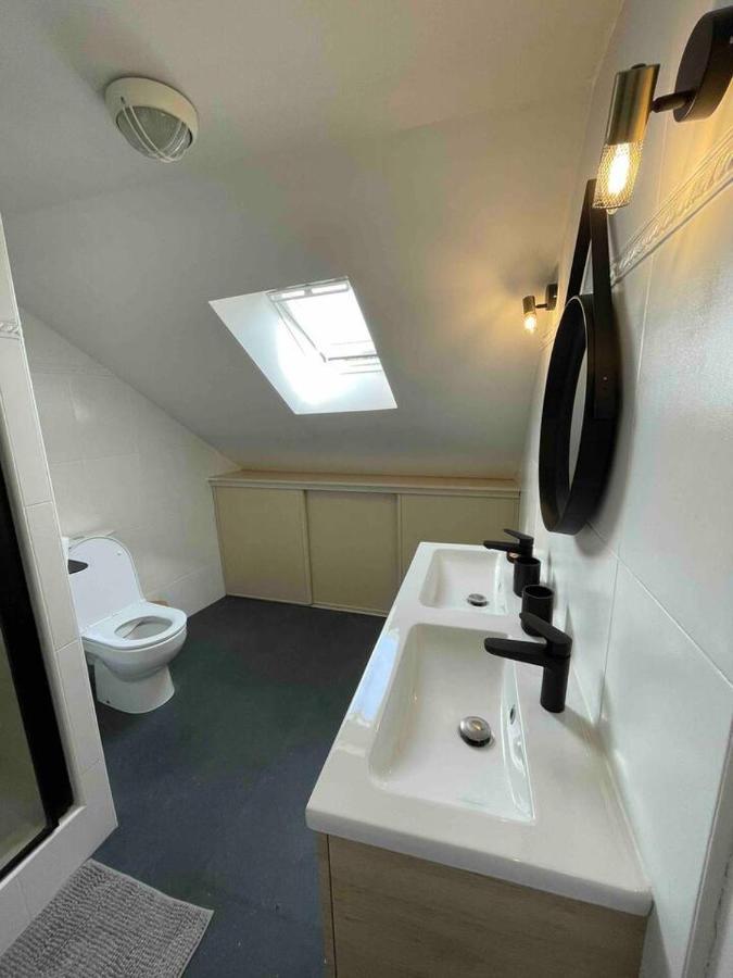 Logement Centre Ville 1 A 4 Chambres Alençon المظهر الخارجي الصورة